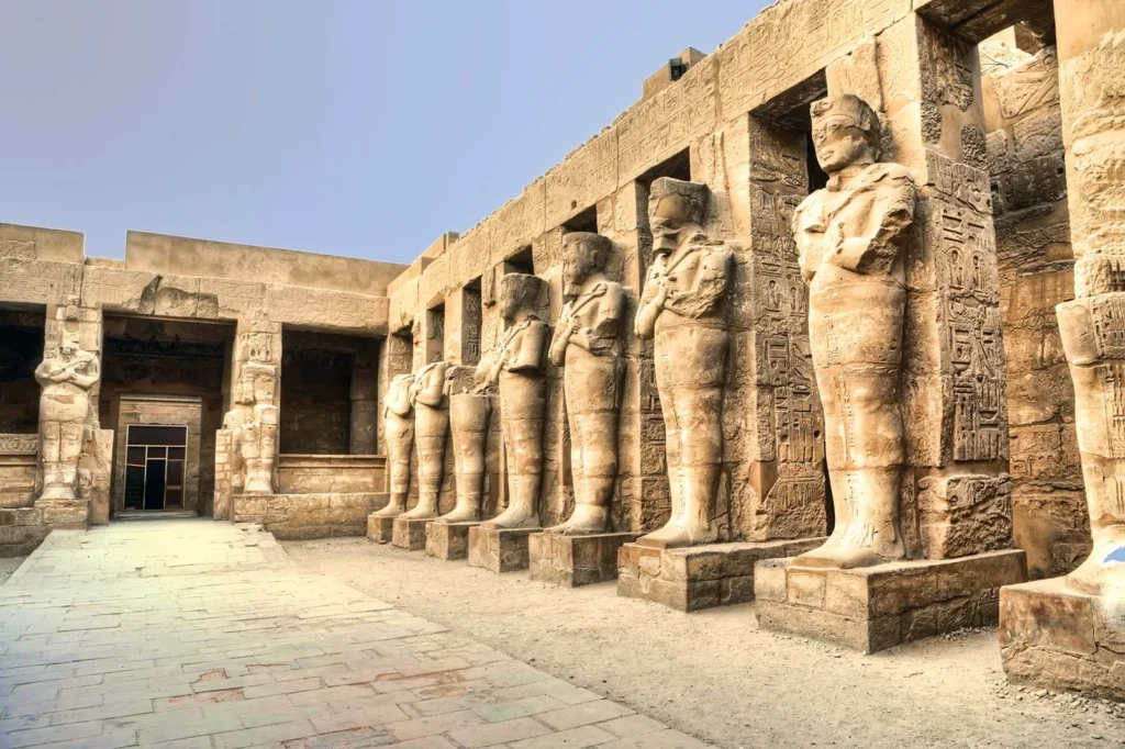 Ruins statues Karnak Egypt